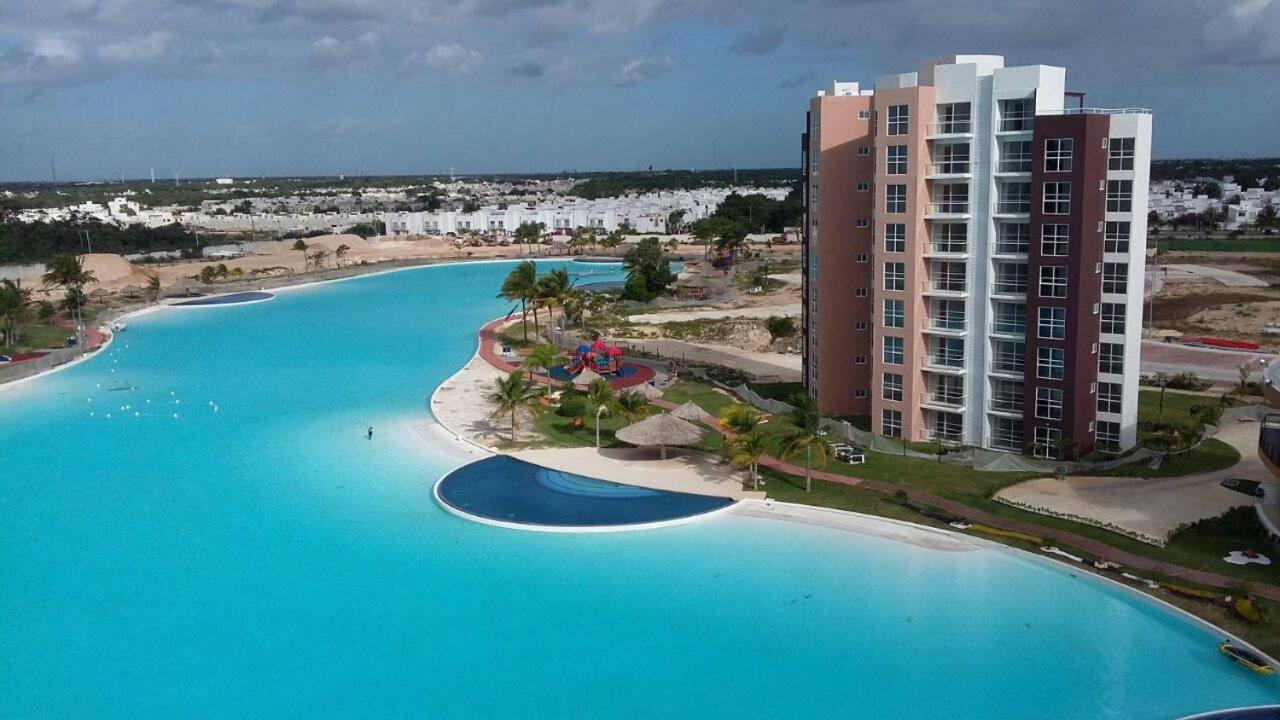 Departamento En Cancun Con 7 Albercas Tipo Playa Y Laguna Eksteriør bilde